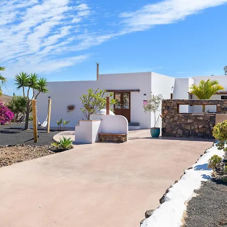 House Casa Mariposa In ヴィラ *