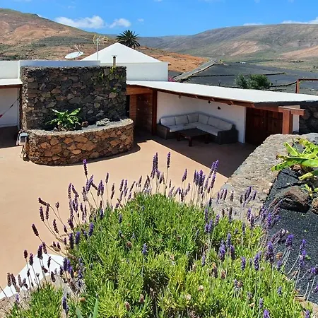 House Casa Mariposa In *