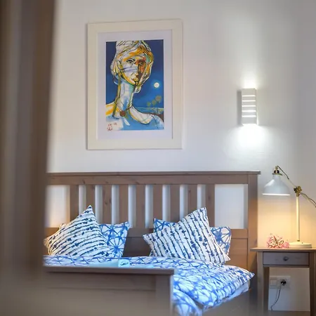 House Casa Mariposa In *