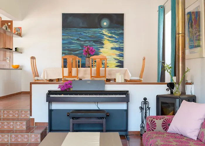 House Casa Mariposa In *