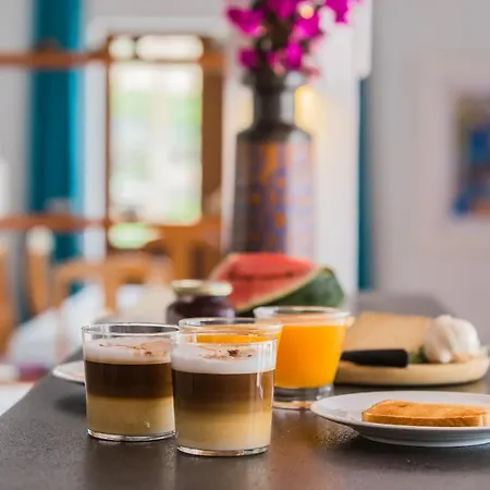 House Casa Mariposa In *