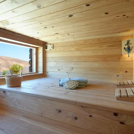 House Casa Mariposa In *